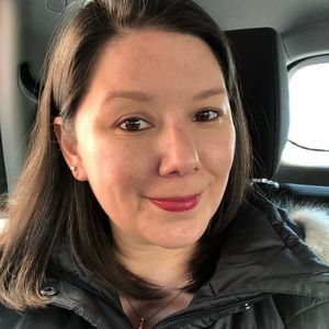 Meet your Posher, Edith